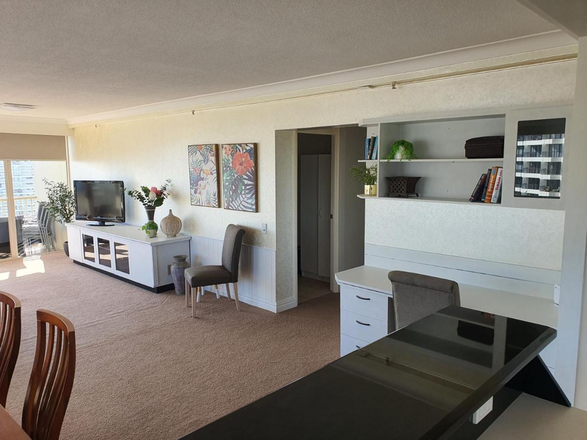 Contessa Holiday Apartments Гоулд Коуст Екстериор снимка