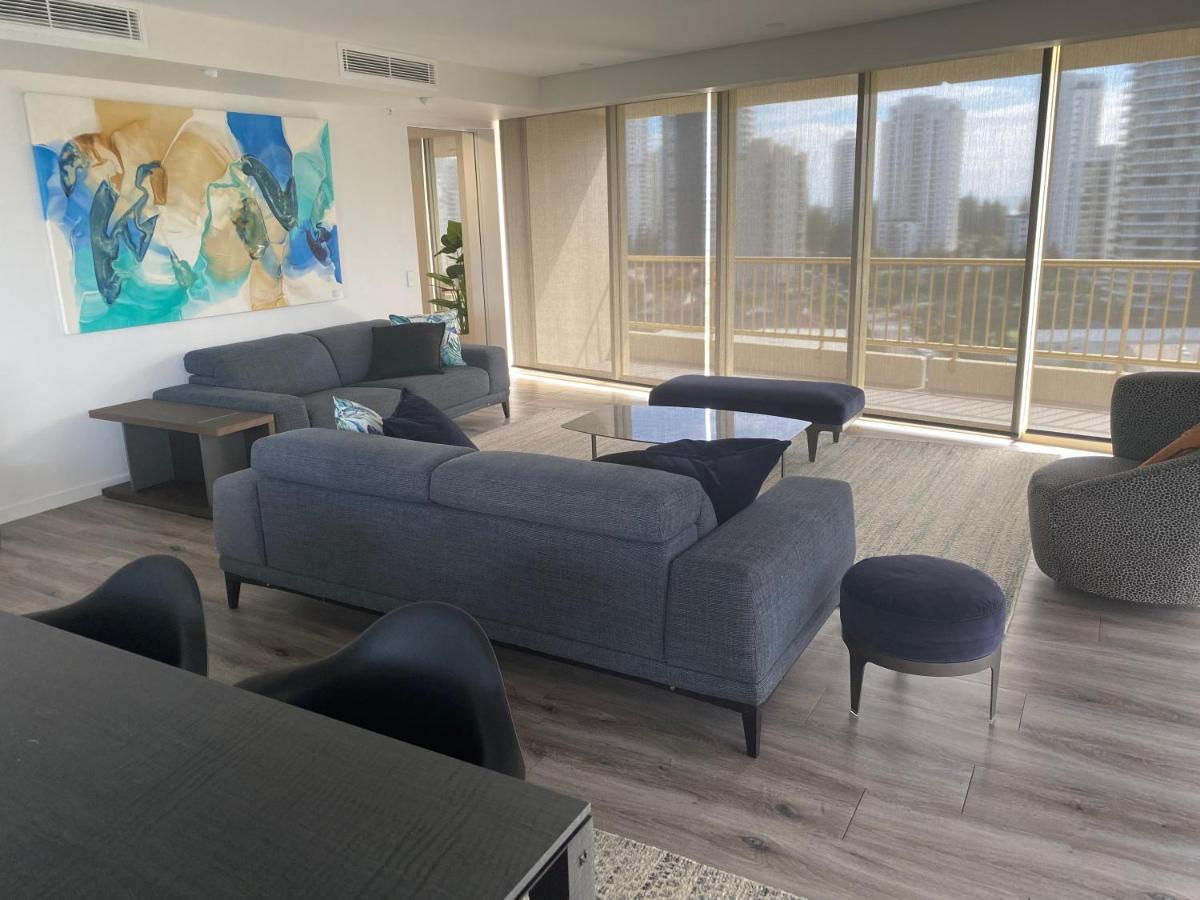 Contessa Holiday Apartments Гоулд Коуст Екстериор снимка
