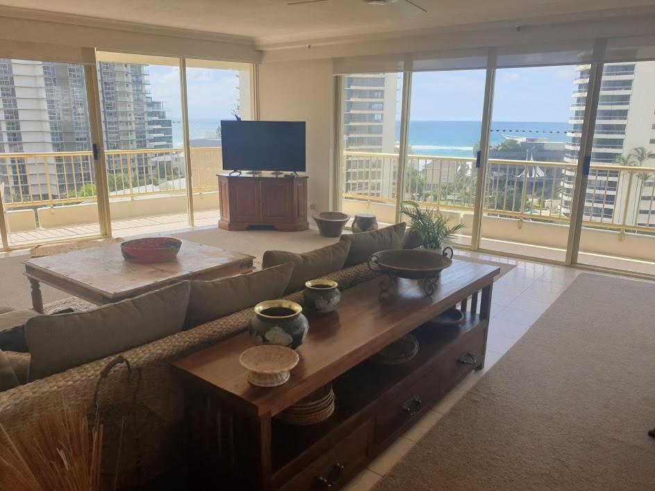 Contessa Holiday Apartments Гоулд Коуст Екстериор снимка